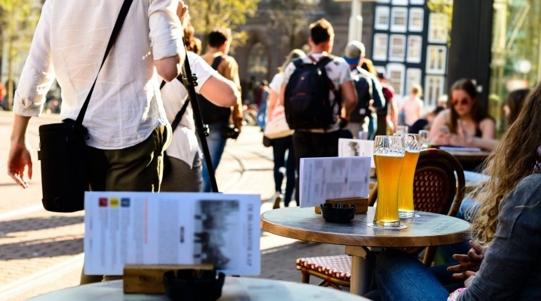 Er wacht een testperiode voor de Nederlandse horeca